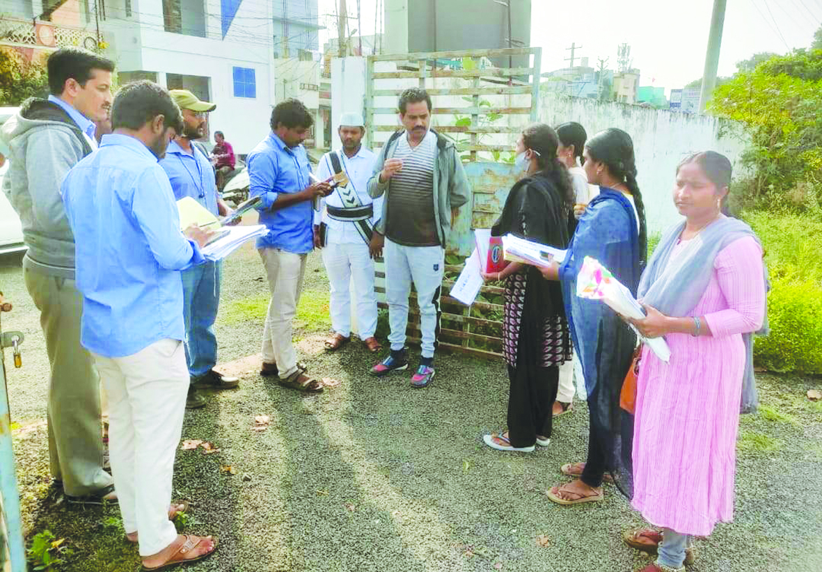 ఓటర్ల జాబితా స్వచ్ఛీకరణ సమగ్రంగా చేపట్టాలి