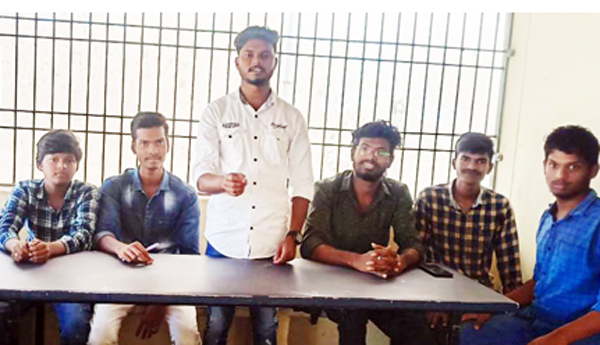 విద్యారంగ సమస్యలపై పోరాటాలు : ఎస్‌ఎఫ్‌ఐ