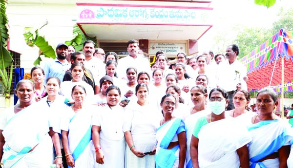 పలు అభివృద్ధి పనుల ప్రారంభం