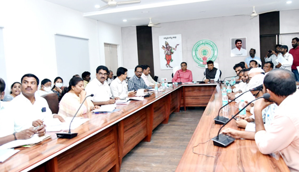 ఓటరు జాబితాలో జెండర్‌ రేషియోలను పక్కగా పరిశీలించాలి