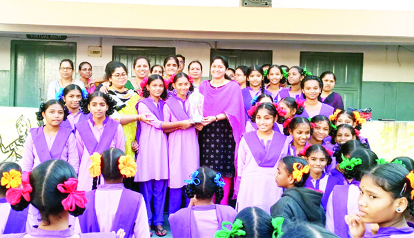 జిల్లా స్థాయిలో వైజ్ఞానిక ప్రదర్శనకు గురుకుల పాఠశాల ప్రాజెక్టులు ఎంపిక