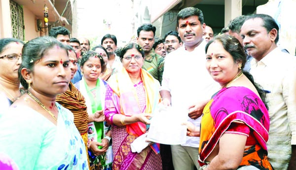 అభివృద్ధి, సంక్షేమానికి ప్రాధాన్యత