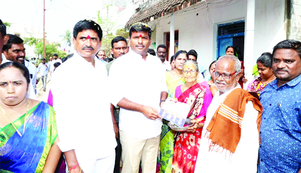 సమస్యల పరిష్కారానికే 'గడపగడపకు'