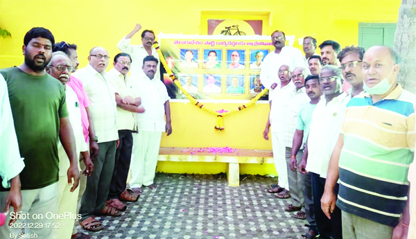 'కందుకూరు' మృతులకు నివాళి