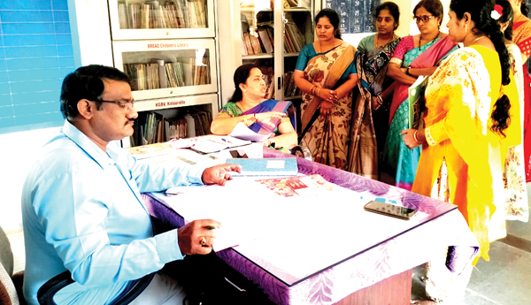 శతశాతం ఉత్తీర్ణత సాధించాలి