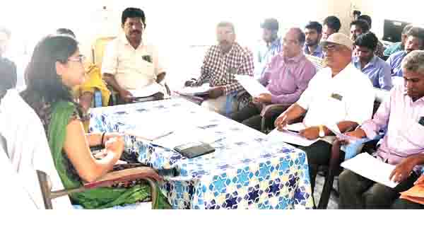  అధికారుల పనితీరుపై జెసి అసంతృప్తి