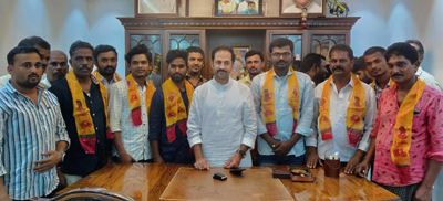 పలువురు చేరిక