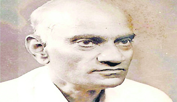 Uncompromising-critic-Sculpted-storyteller