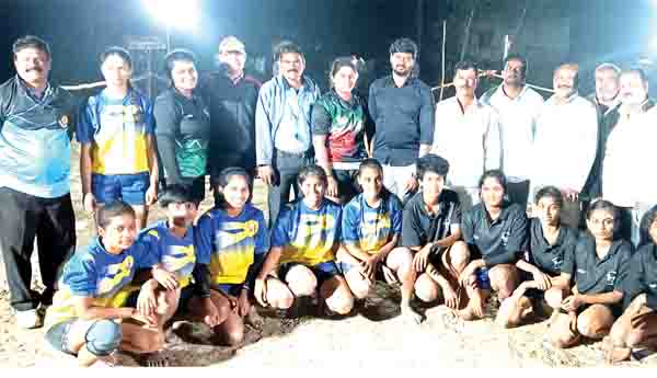 ఘనంగా మరిడి మాంబ పండగ