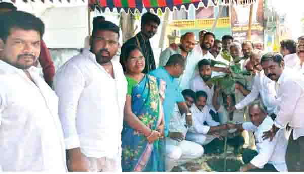 గ్రామాల్లో మొక్కలు నాటివేత