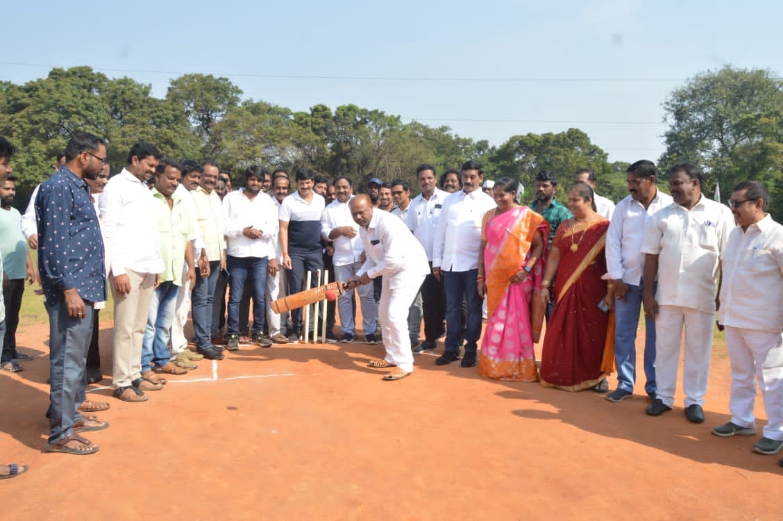 జగన్‌ జన్మదినం సందర్భంగా ఆటల పోటీలు