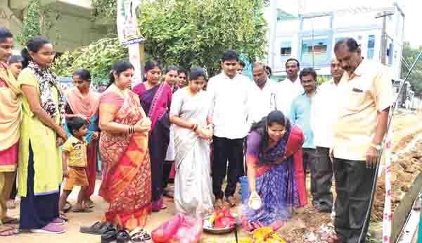 అన్ని వార్డుల అభివృద్ధే లక్ష్యం