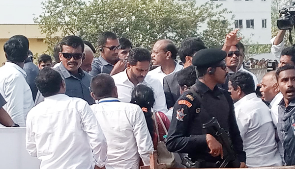 naval-base-expats-meet-sm-jagan