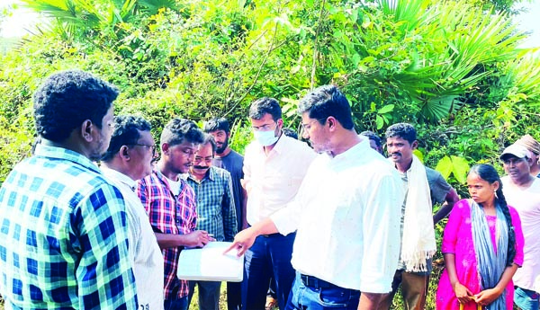 విద్యార్థులకు మెనూ కచ్చితంగా అమలు చేయాలి