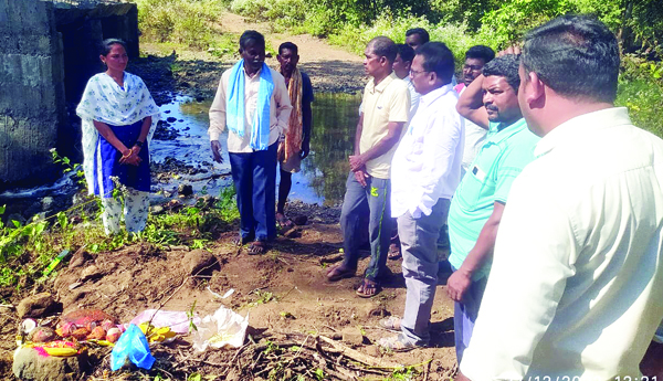 ఎట్టకేలకు రోడ్డు, వంతెన పనుల ప్రారంభం