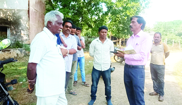 మినీ బస్సు డిపో ఏర్పాటుకు స్థల పరిశీలన