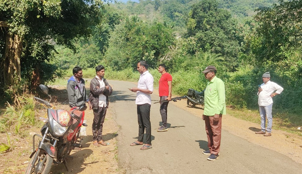 police-search-in-forest