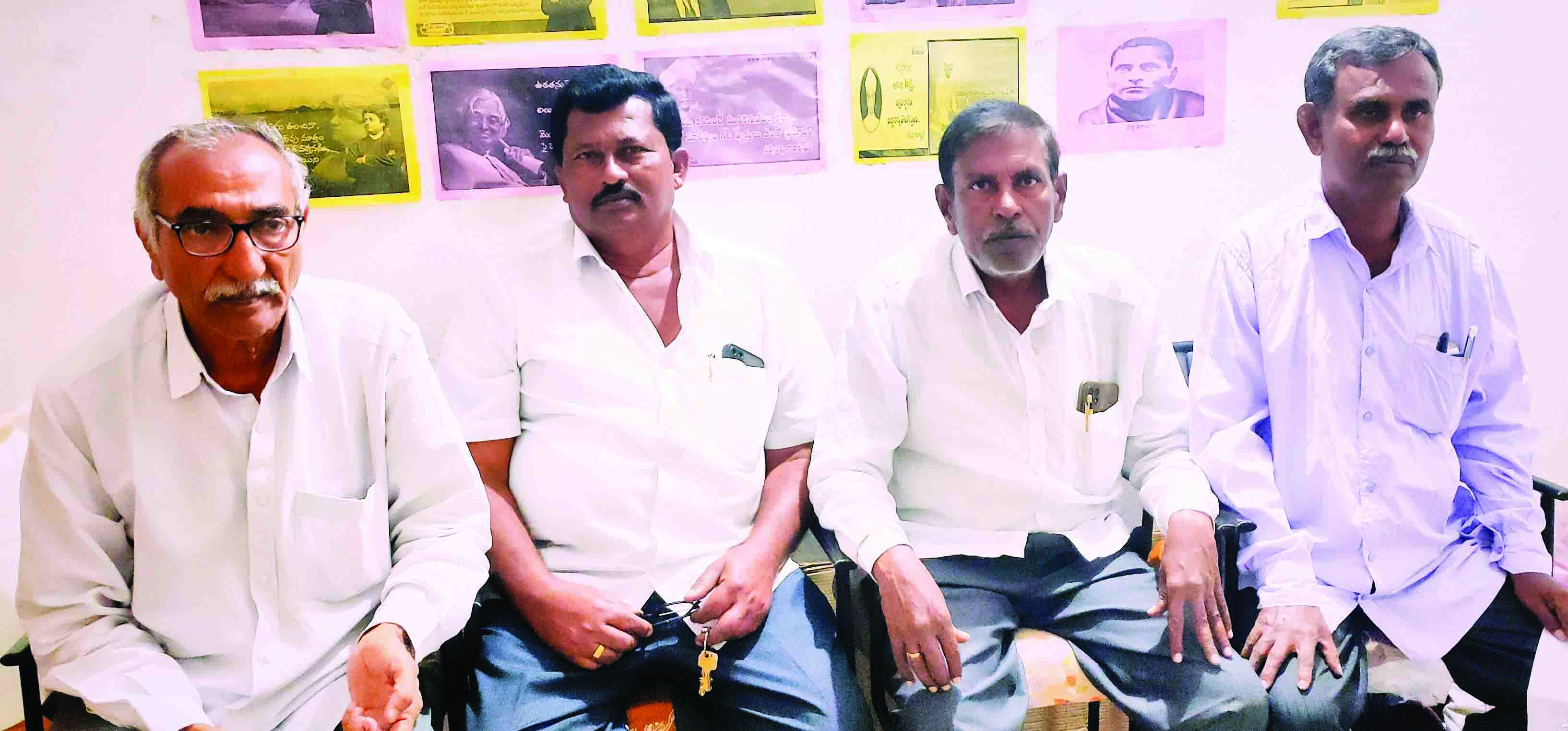 పంచాయతీ ఆదాయానికి గండి