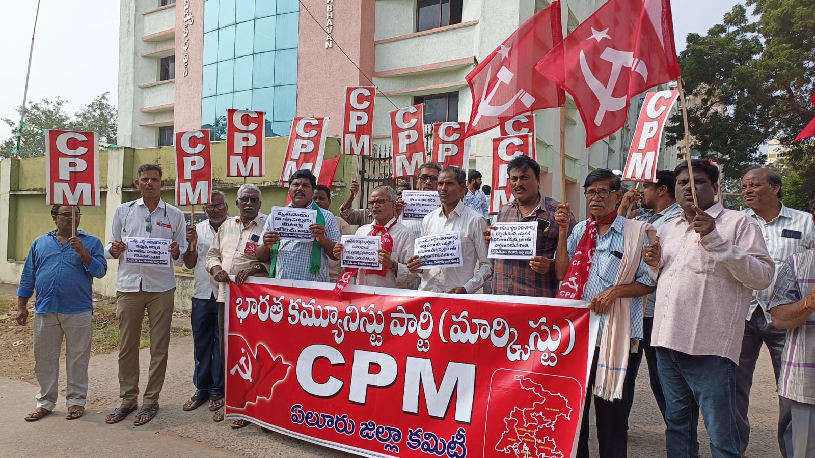 ప్రీపెయిడ్‌ స్మార్ట్‌ మీటర్ల ప్రతిపాదన సరికాదు