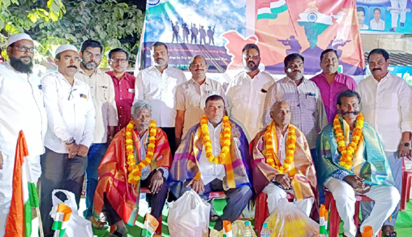 సైనికుల త్యాగాలు చిరస్మరణీయం