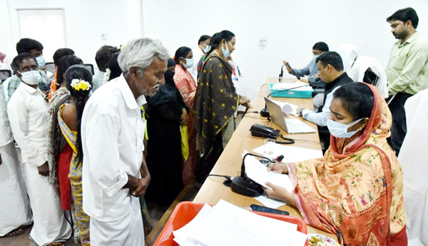 స్పందన అర్జీలను నిర్లక్ష్యం చేయొద్దు : గిరీష