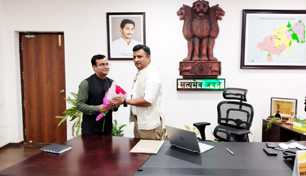 డివిజన్‌ అభివృద్ధికి కృషి