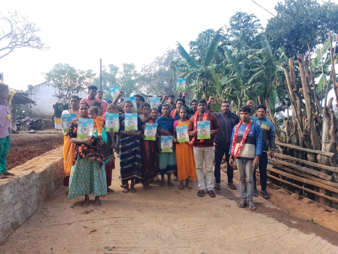  పట్టాలు సరే.. ఇళ్లు నిర్మించేది ఎప్పుడో..?