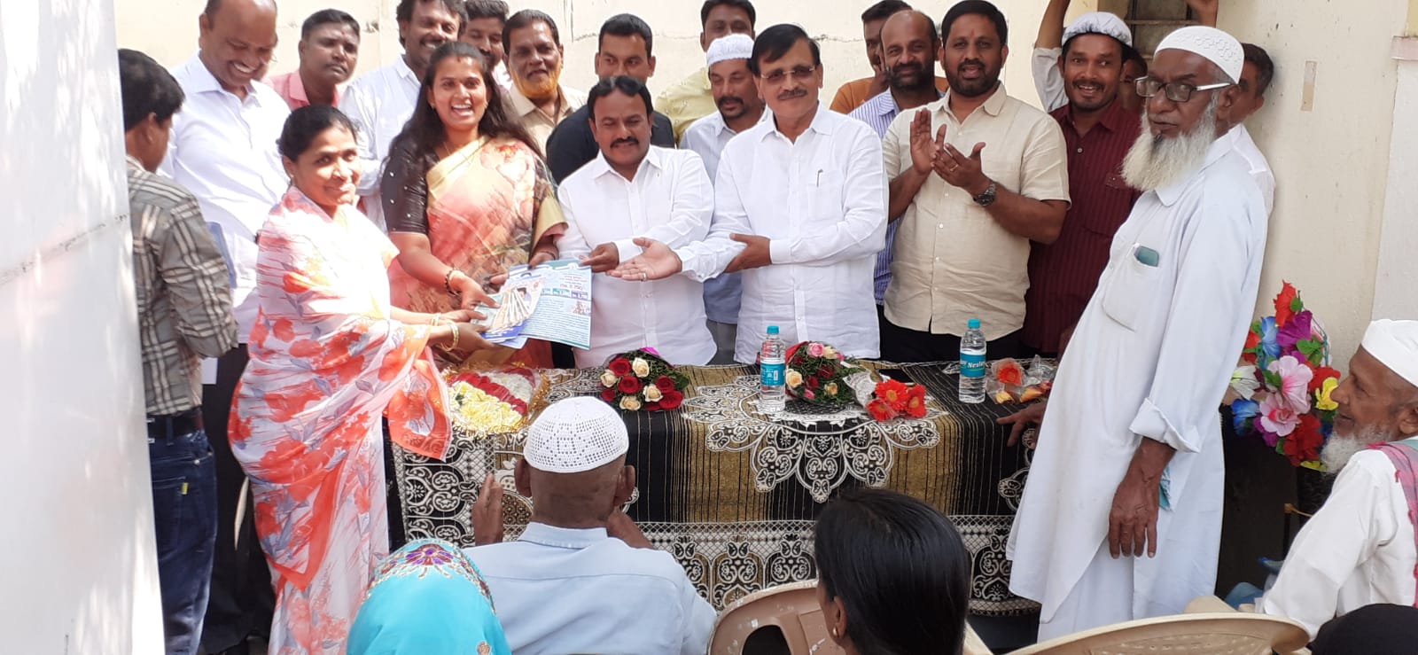 అందరికీ అండగా జగన్‌ సర్కారు : ఎమ్మెల్సీ