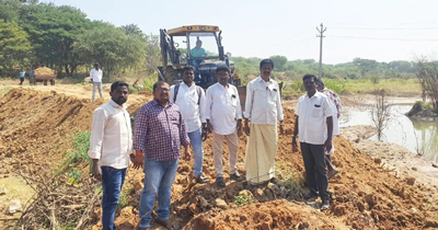 రోడ్డు నిర్మాణం