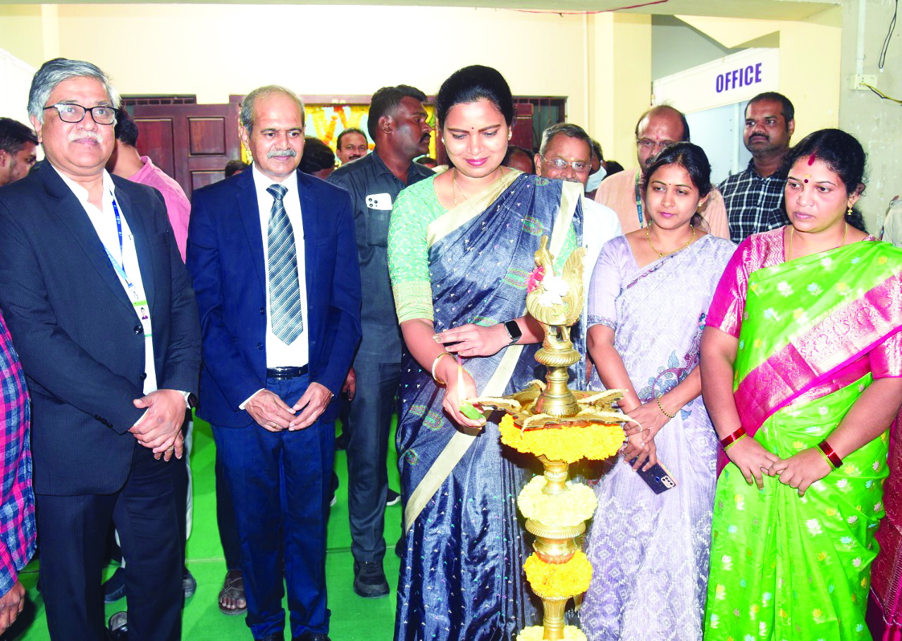 నాబార్డ్‌ క్రాఫ్ట్స్‌ మేళా ప్రారంభం 