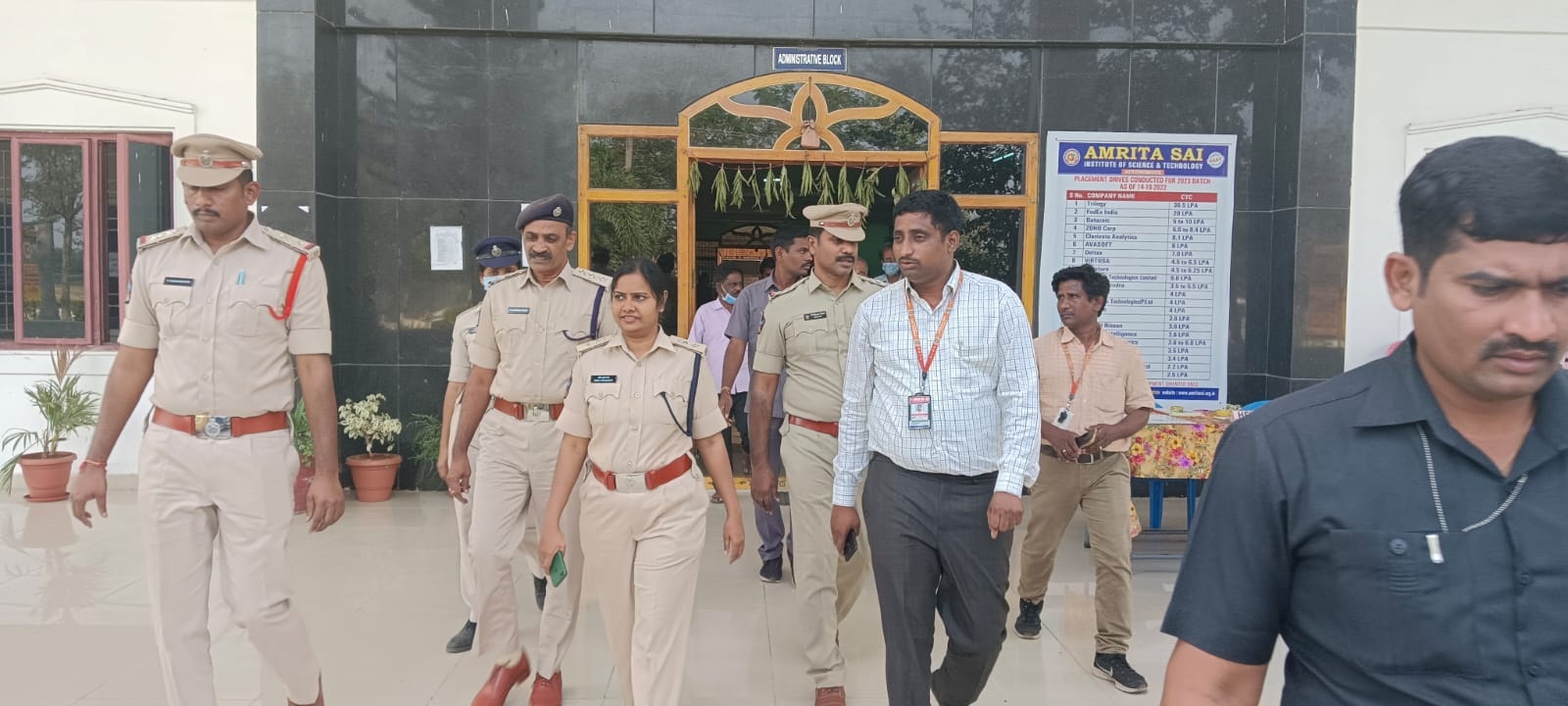 కానిస్టేబుల్‌ పోస్టుల పరీక్షకు ఏర్పాటు పూర్తి