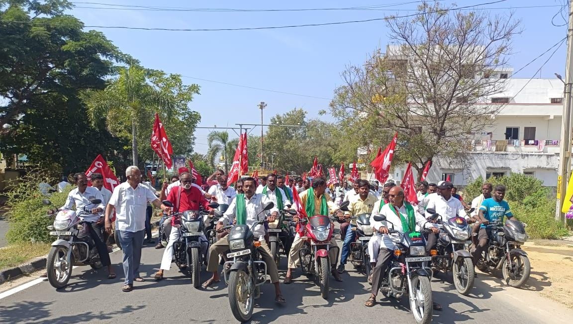 రైతాంగాన్ని దగా చేసిన మోడీ