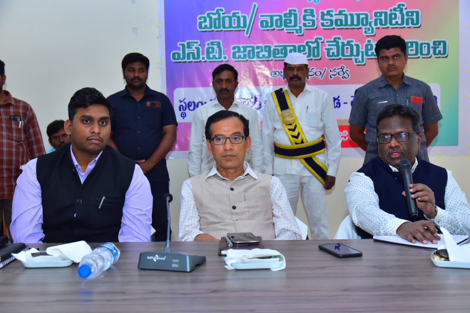వినతులు, అభ్యంతరాలను స్వీకరించిన ఏకసభ్య కమిషన్‌