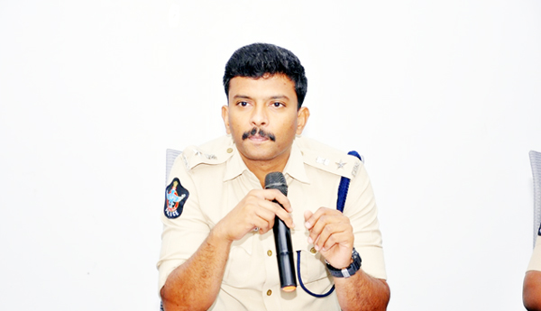 ఎల్‌ఎంటిఎస్‌ను ప్రారంభించిన ఎస్‌పి