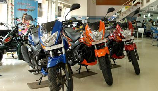 Two-wheeler-sales-deal