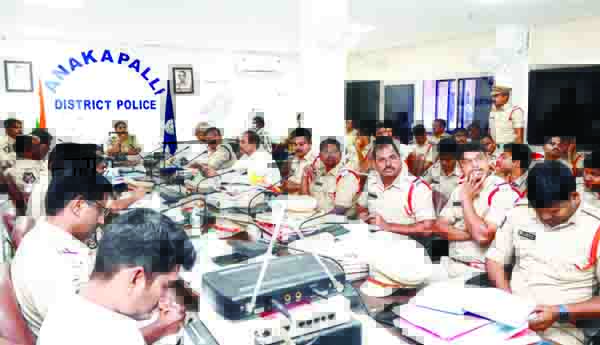 పోక్సో కేసులు, స్పందన ఫిర్యాదులపై దృష్టి