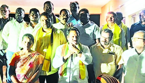 'వైసిపి పాలనలో ప్రజలకు ఇబ్బందులు'