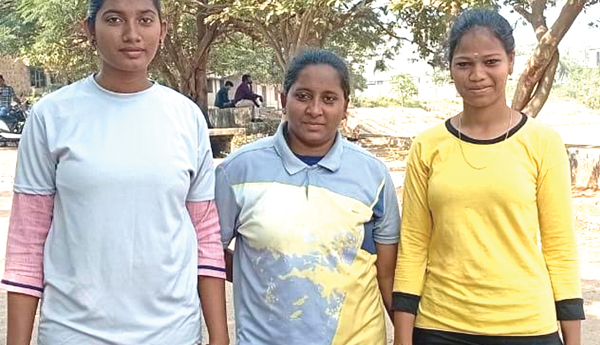 బాక్సింగ్‌లో విద్యార్థినుల సత్తా