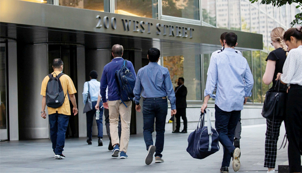 Goldman-Sachs-to-cut-3200-jobs