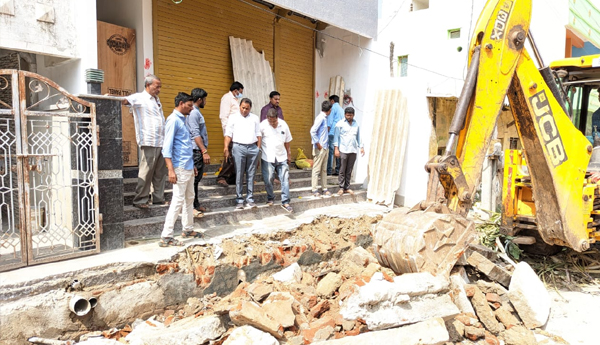 municipal-commissioner-visit-development