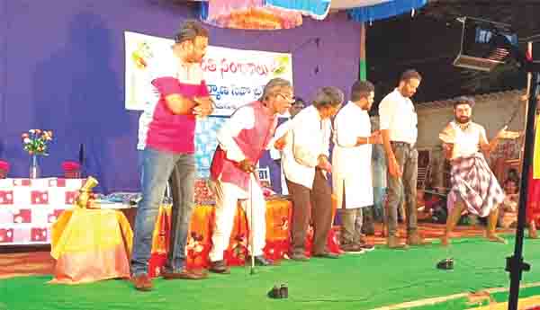 ఆకట్టుకున్న 'మంచం మీద మనిషి' నాటిక