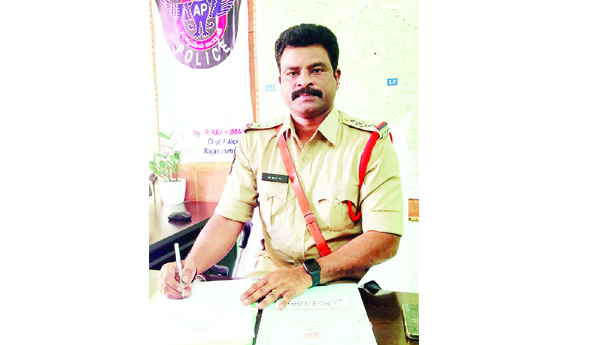 సిఐగా బాజీలాల్‌ బాధ్యతలు స్వీకరణ