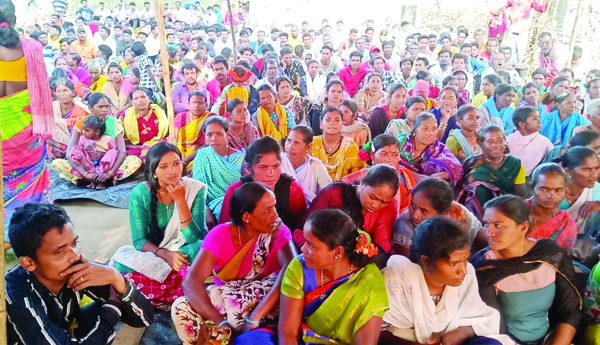 కుల ధ్రువీకరణ పత్రాలపై గ్రామసభ