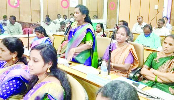  రహదారి పనులు త్వరితగతిన పూర్తి చేయాలి