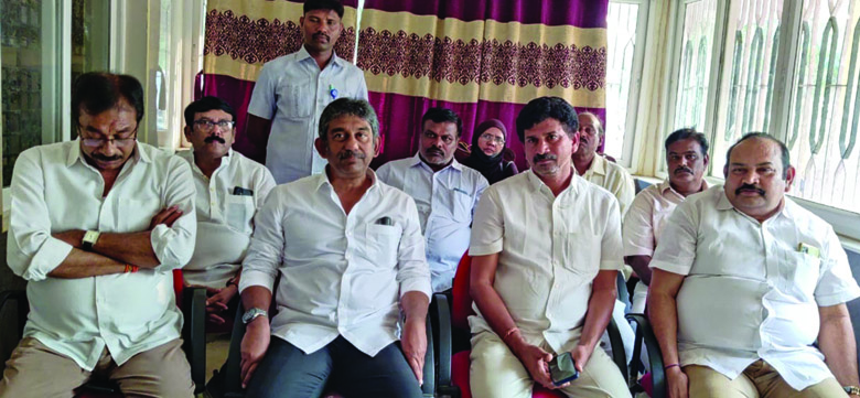 'ఆనం'పై 'నేదుమల్లి' కామెంట్స్‌