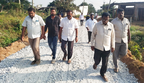 road-construction-in-kotta-colony