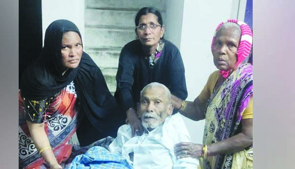 బతికున్నప్పుడే బంధాలను తెంపుకుంటూ...