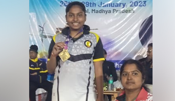 విలువిద్యలో 'పురం' విద్యార్థినికి బంగారు పతకం