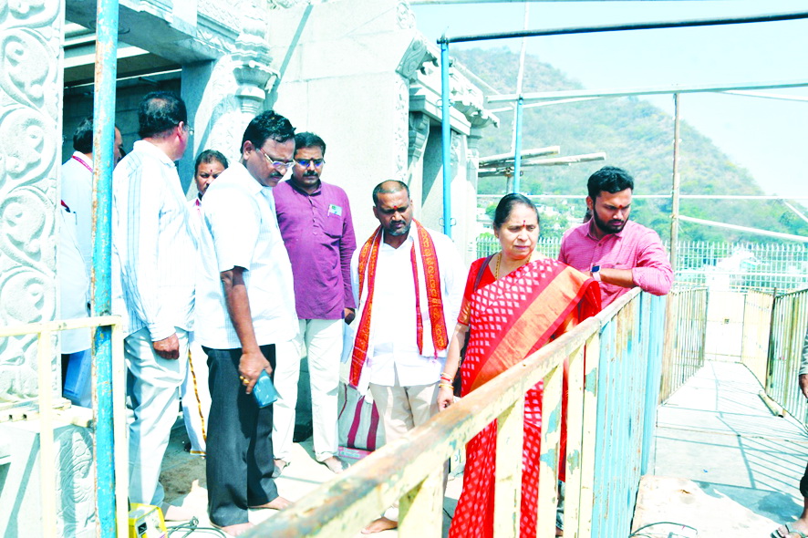 శివరాత్రి ఏర్పాట్లు పరిశీలన