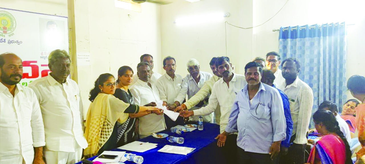 ధాన్యం డబ్బులు ఏవీ?